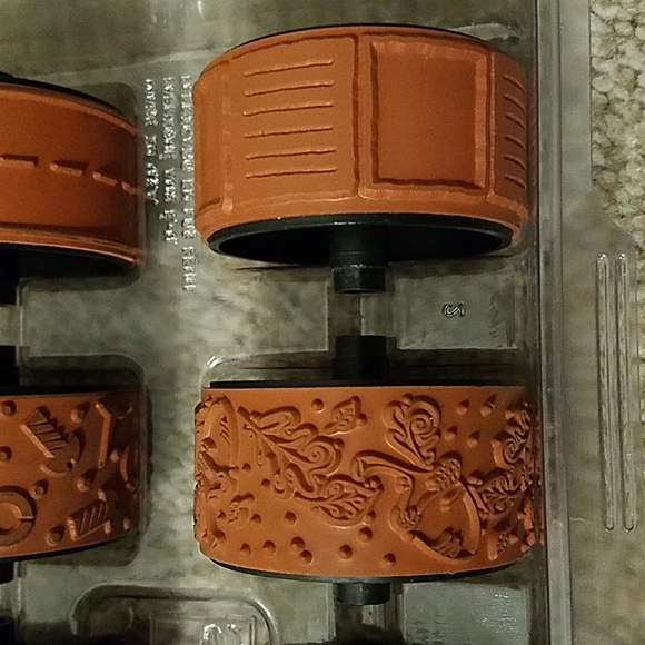 Set of 8 small stampin up wheels - Picture 5 of 7